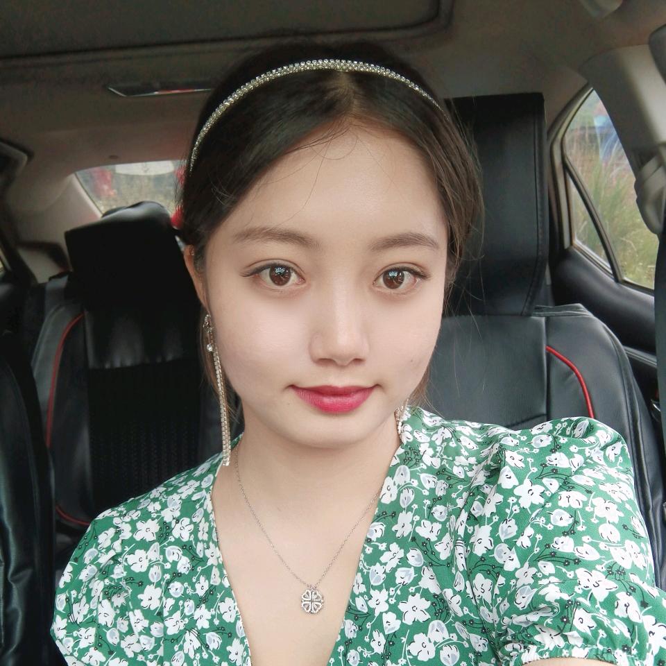 🌈谎言♀诠释我的伤痛头像