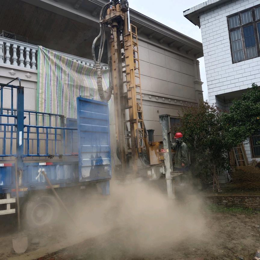 奋斗的男人《速钻深水井》