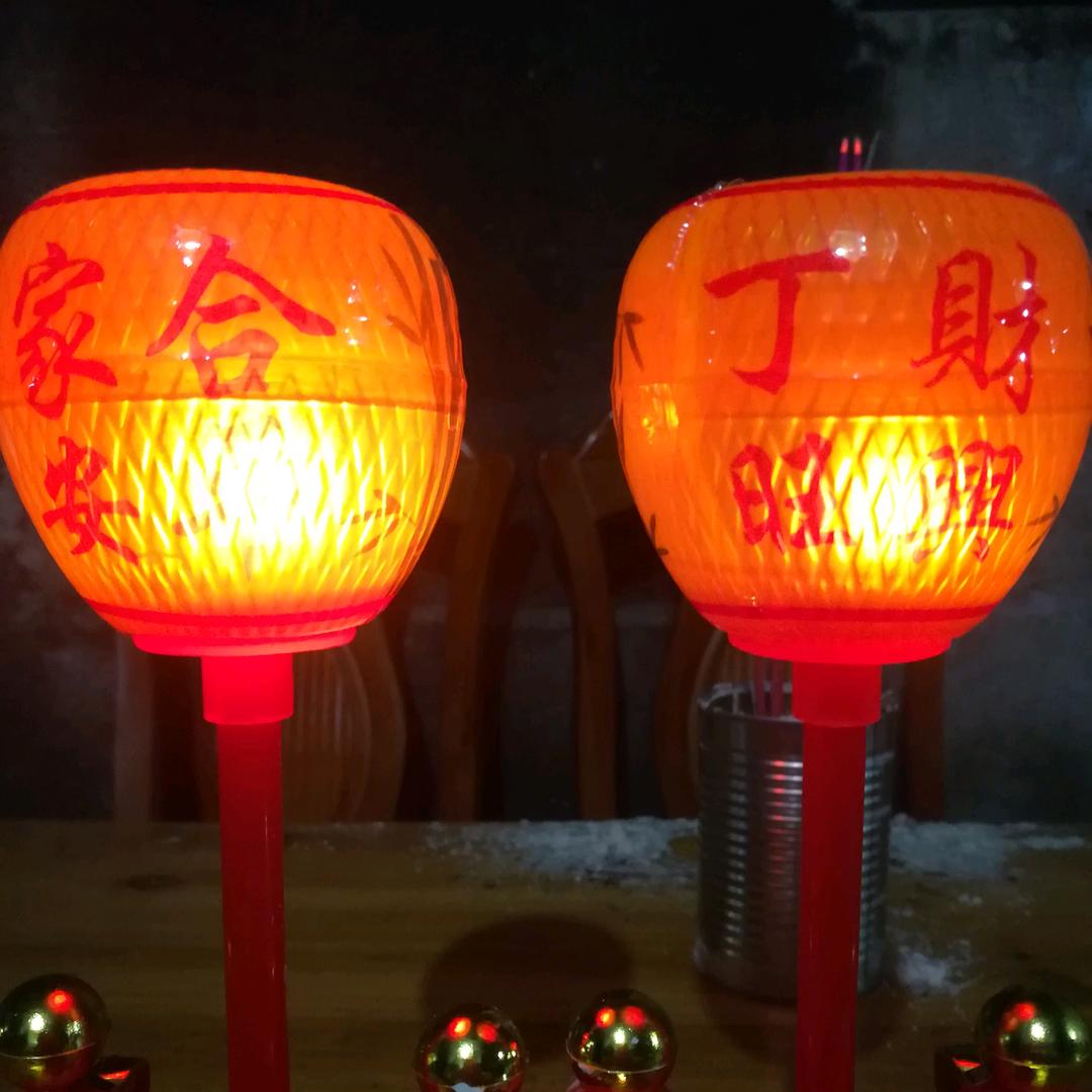 鑫鑫（作品连赞拉黑）