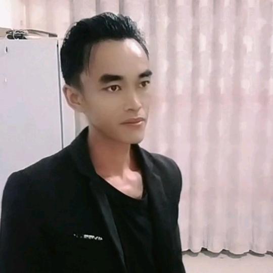 云南小黑亮