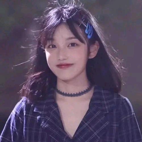 小桃子...