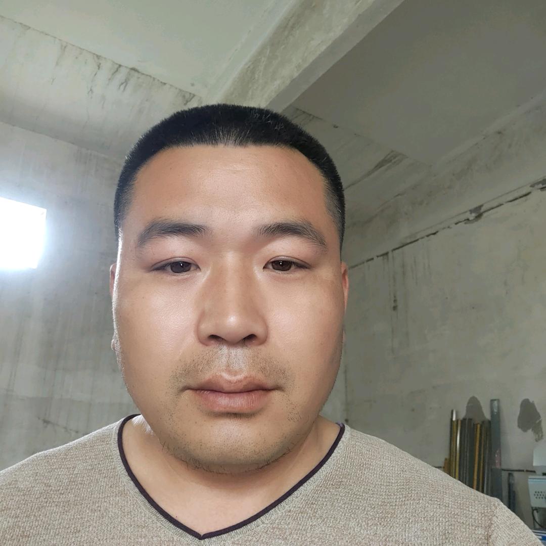 陶猛，塑钢铝合金料头