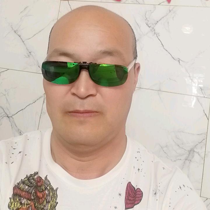 宏伟建材装饰（华哥）