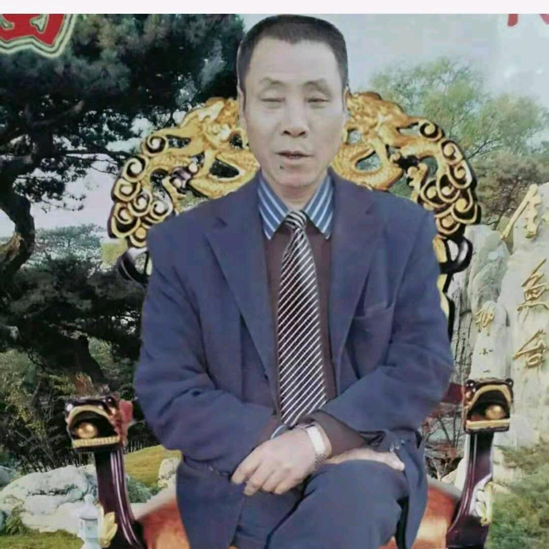 杨明静