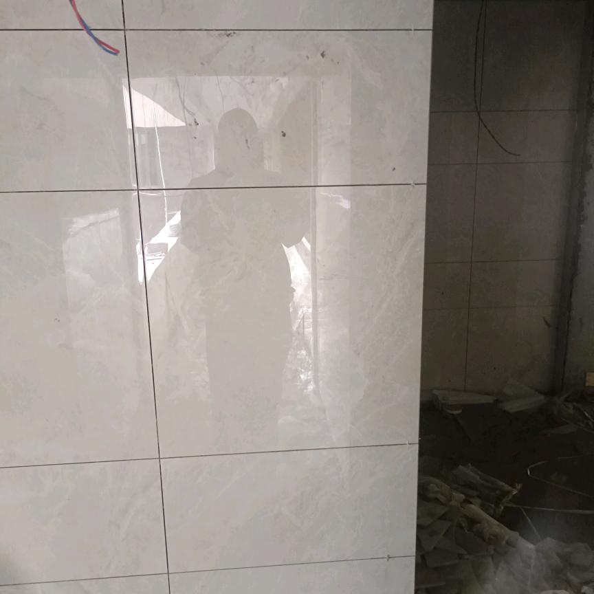 小瓦匠🌈专业贴砖🌈