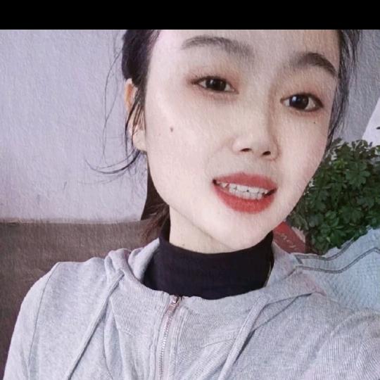 铿锵玫瑰.💕
