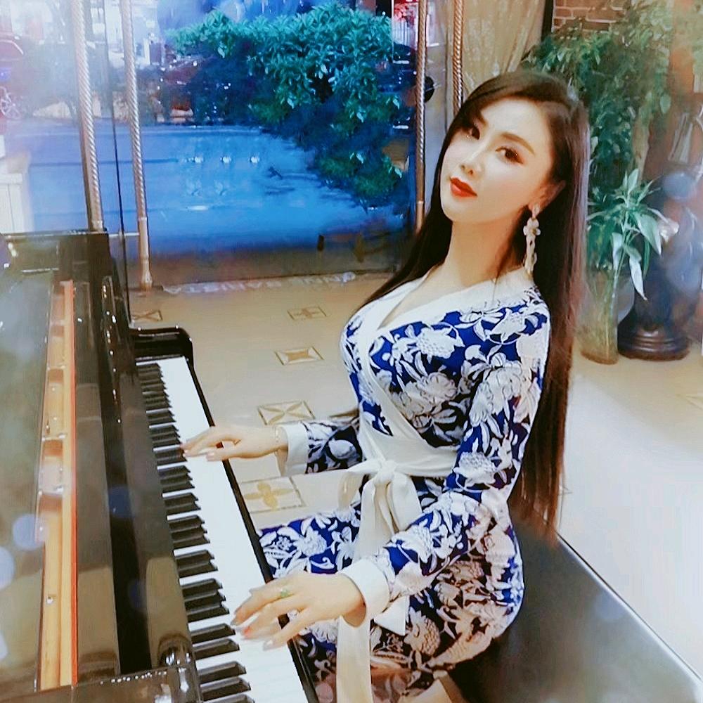 成都古典佳人🎶劉老师Classy