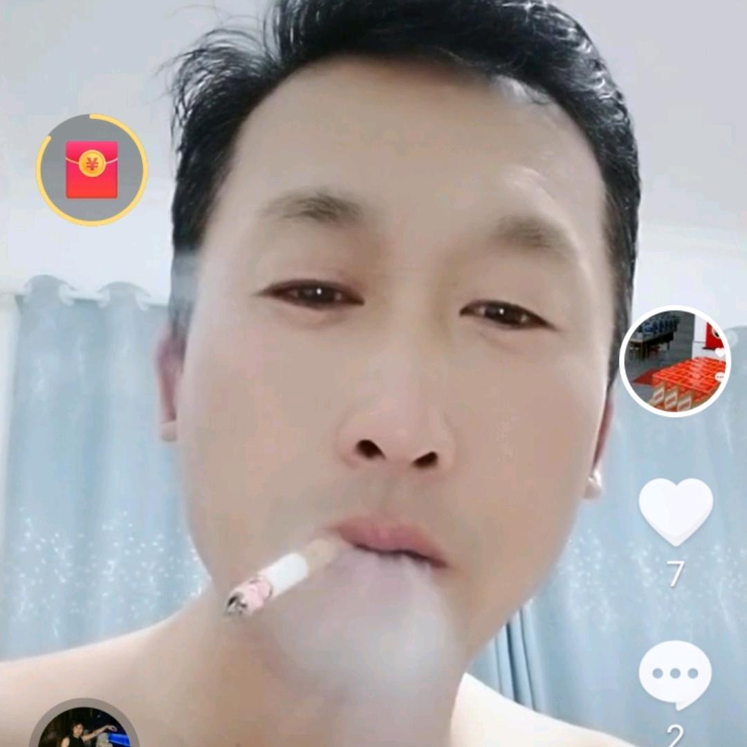 云岭，李家纯粮食白酒小作坊
