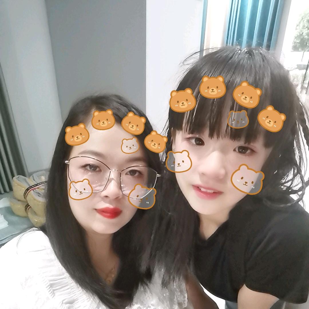 卖窗帘的小姐姐