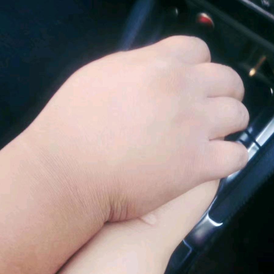 仉雷