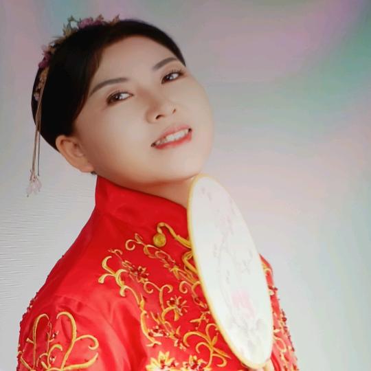 艾美紫芸