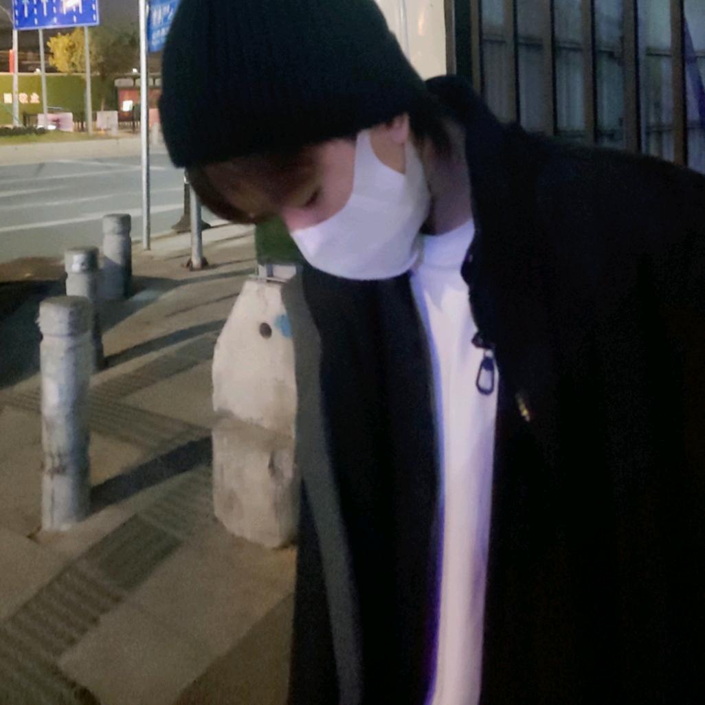 。