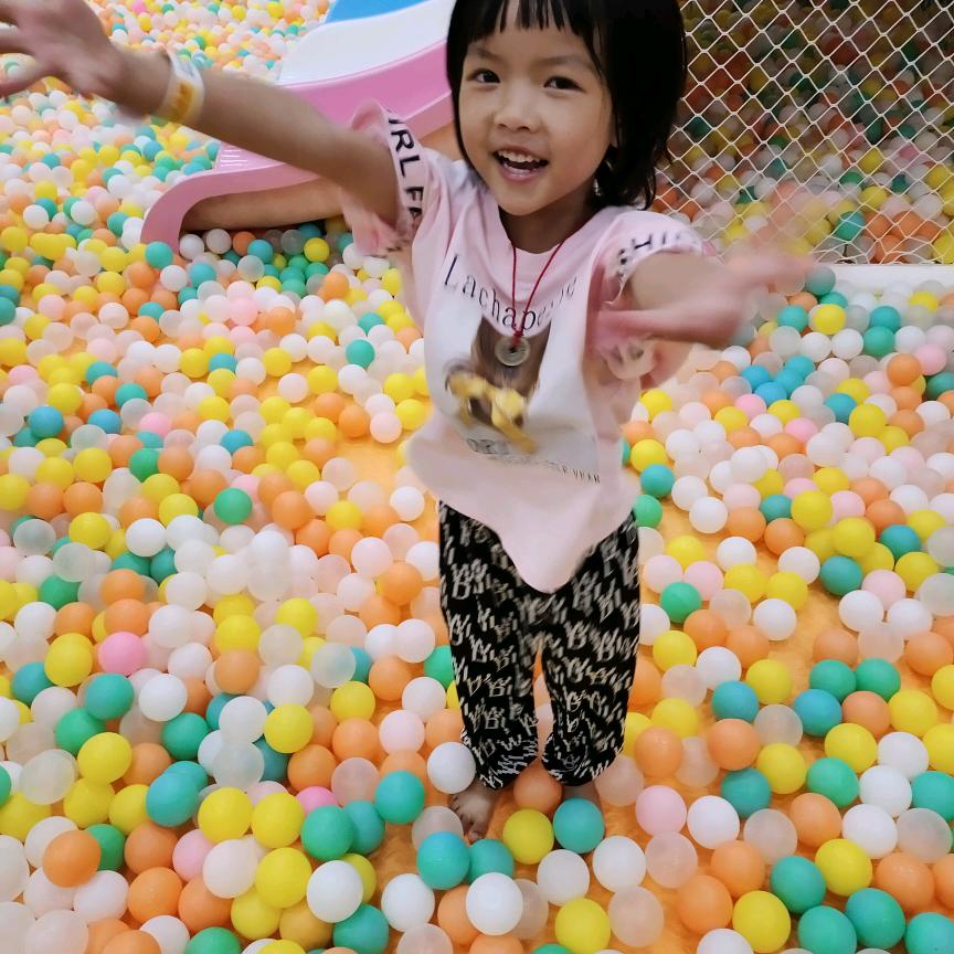 曾小姐