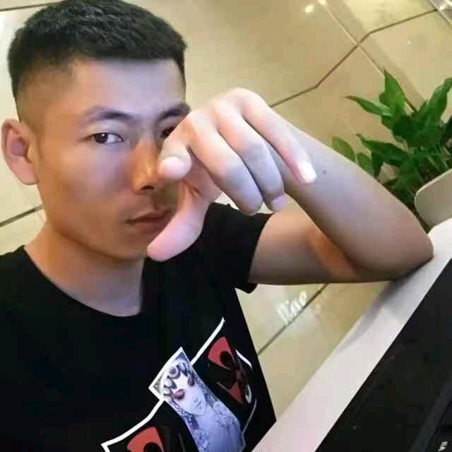 坤哥叭叭车