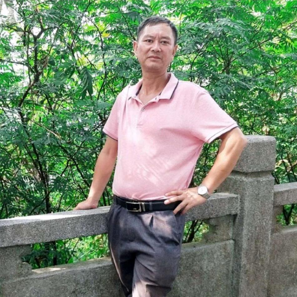草帽教练老周