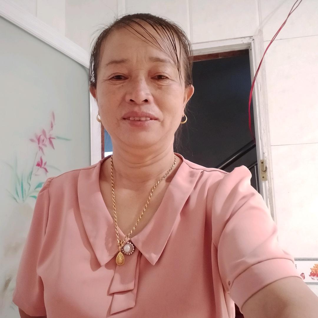 快乐一家人🌸🌸