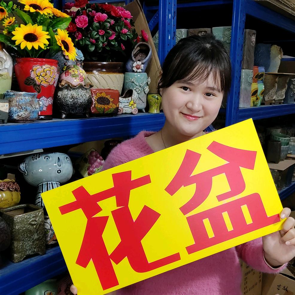 荣荣花盆厂家