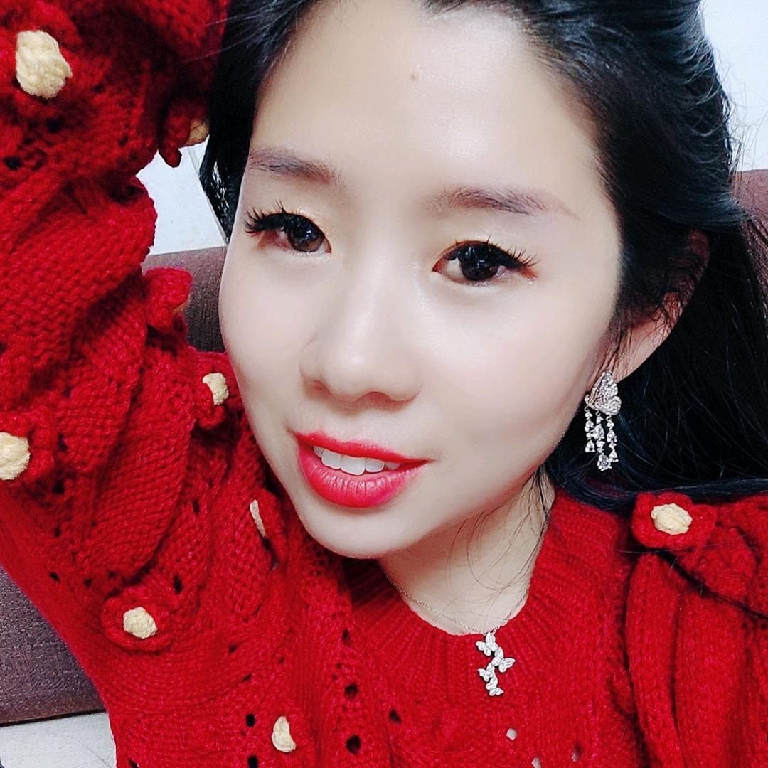 变苗条的青青