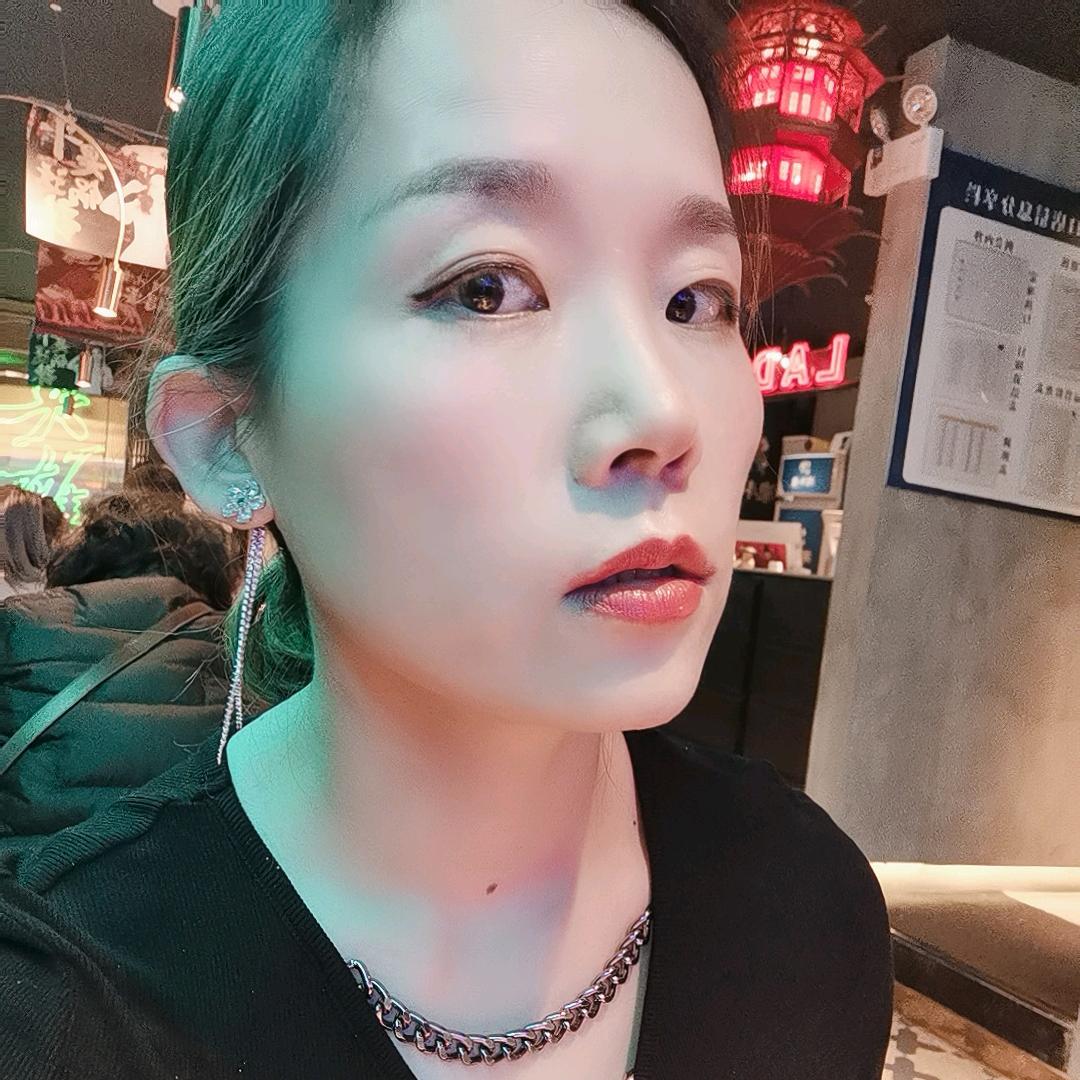 觅爵专营店