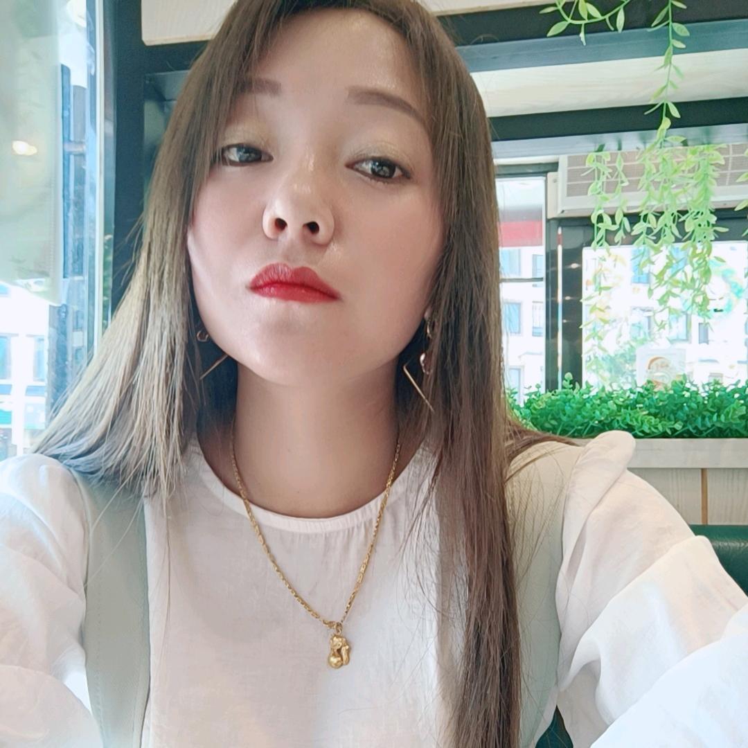 单身妈妈，怀怀妞妞