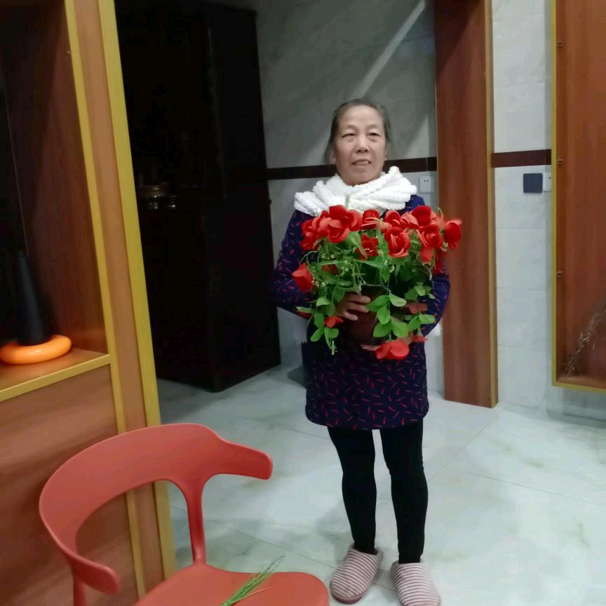 刘秋莲