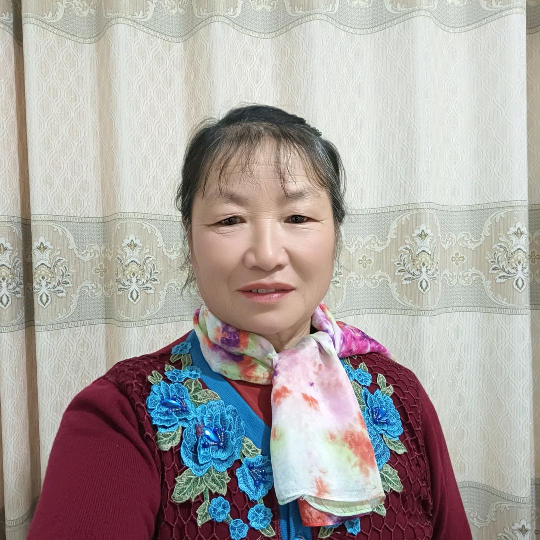 黄兰:晚上八点三十分开播