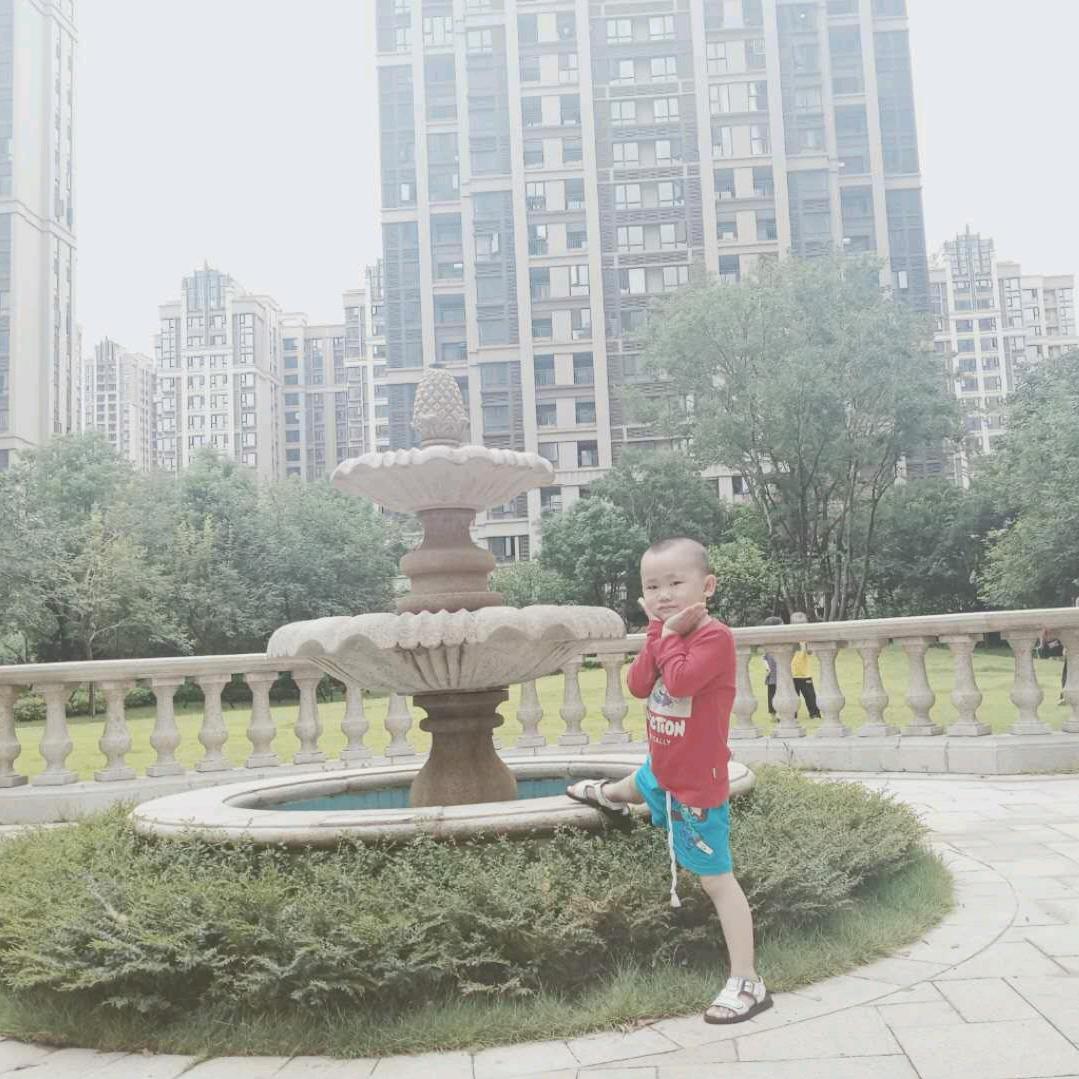 邓桂英