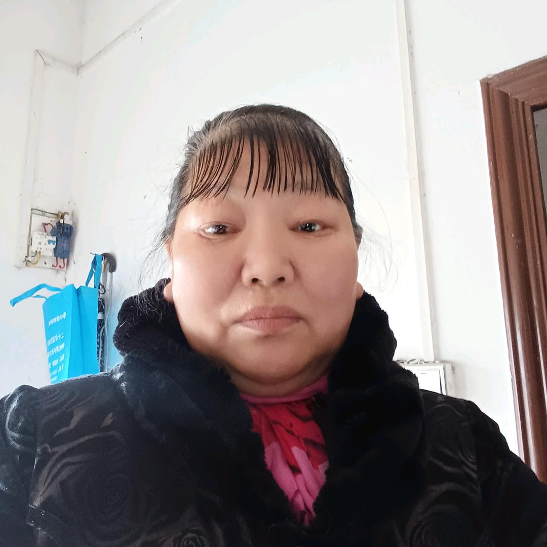 芳姐.