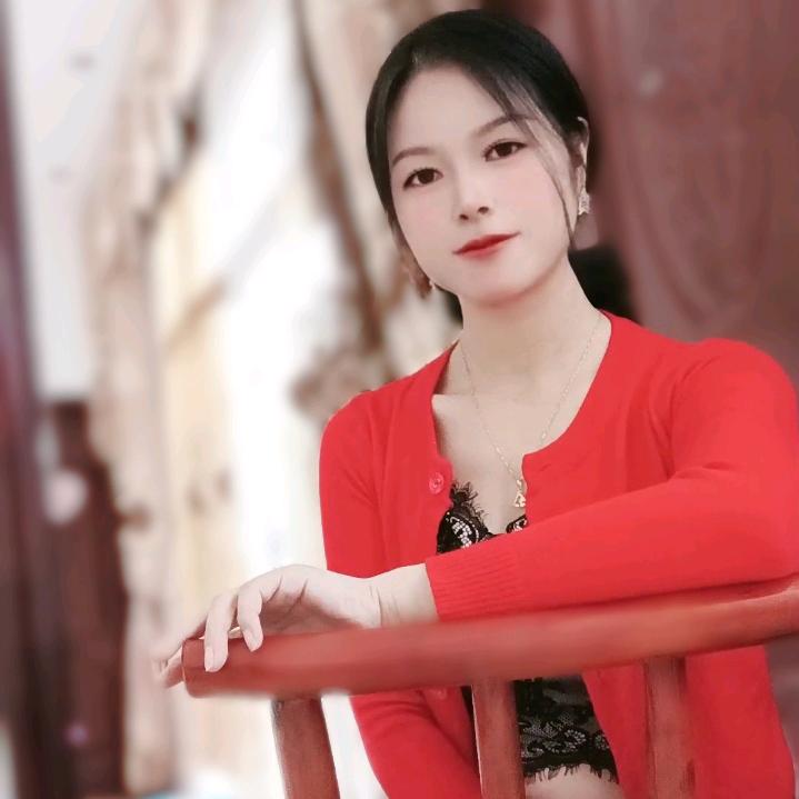 阿秋.椅子