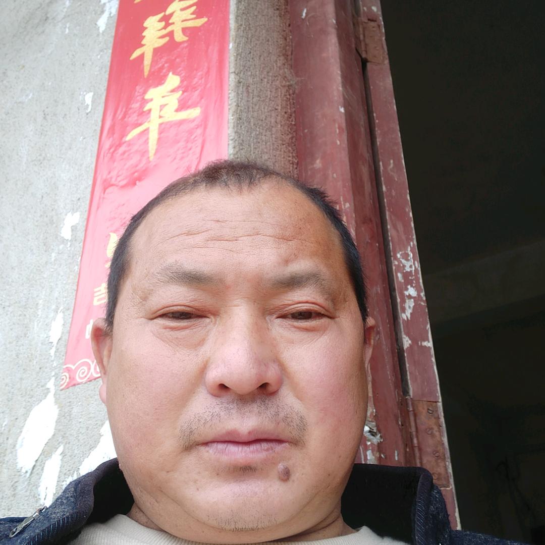 卖水泥沙的大哥