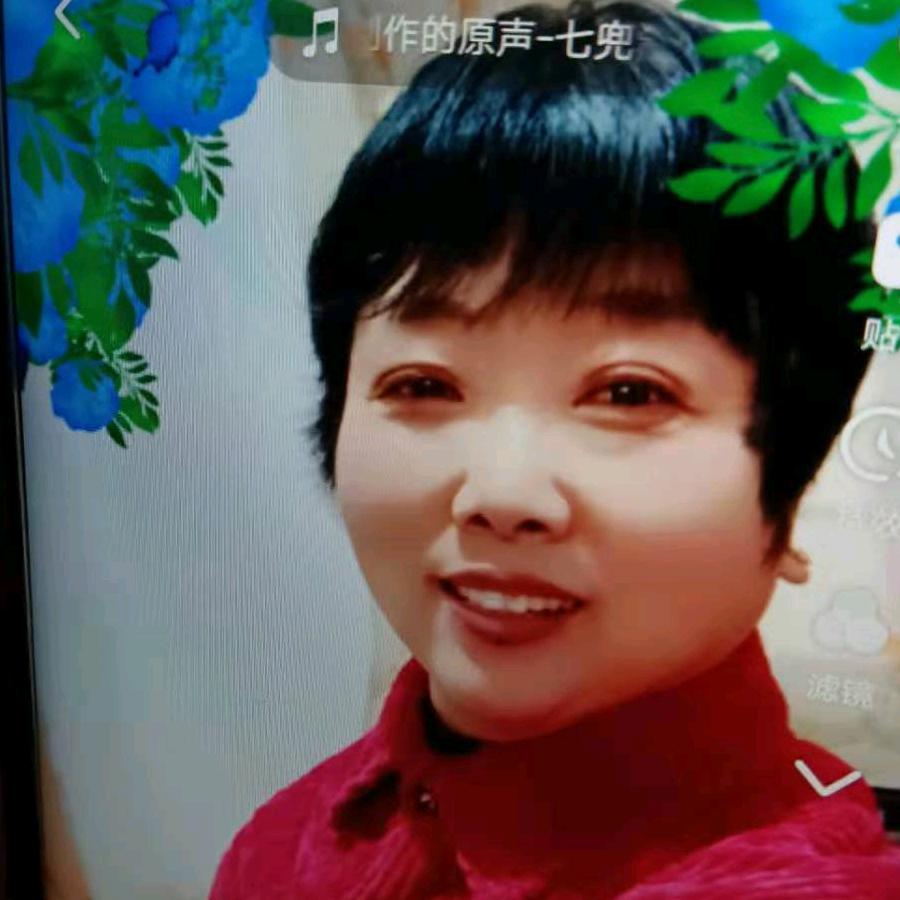 谢侠英
