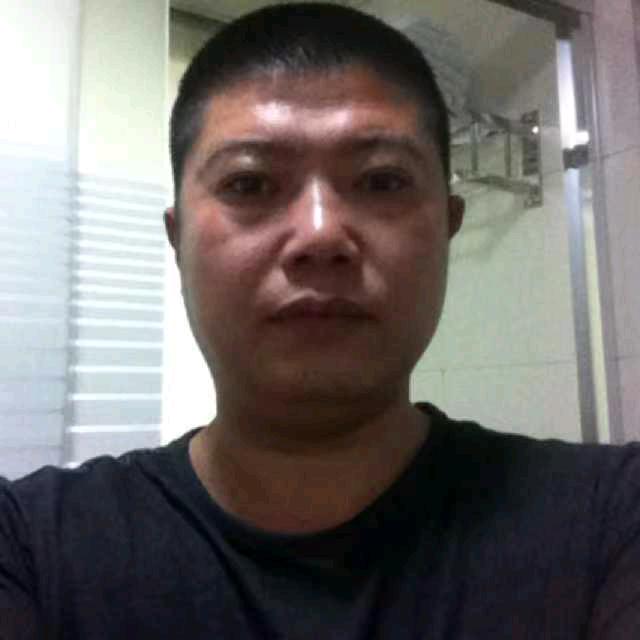 王宏（嘉州掌柜）