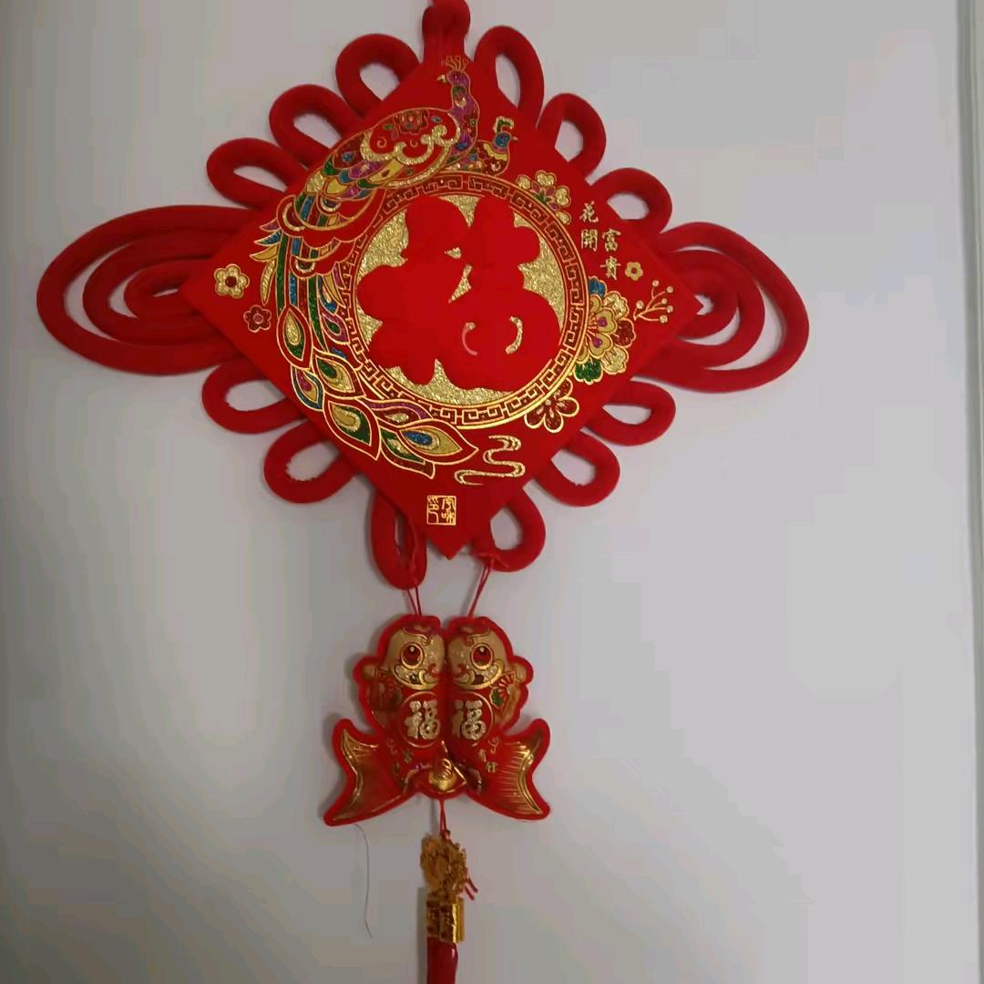 母汉欣