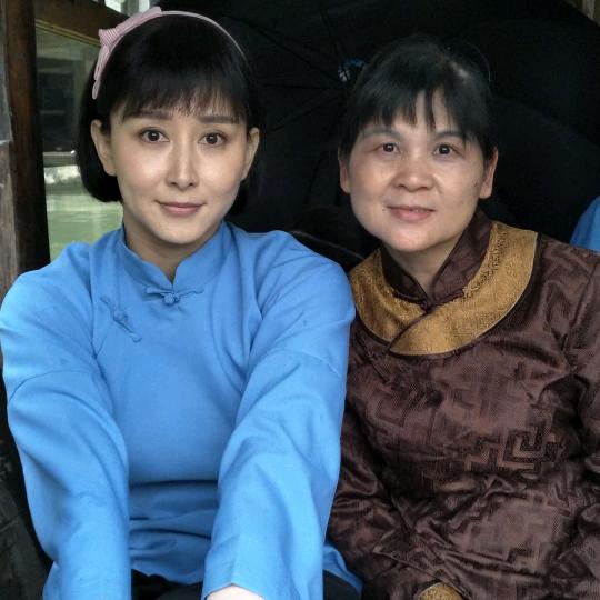 蓝柔儿（拒绝连赞）