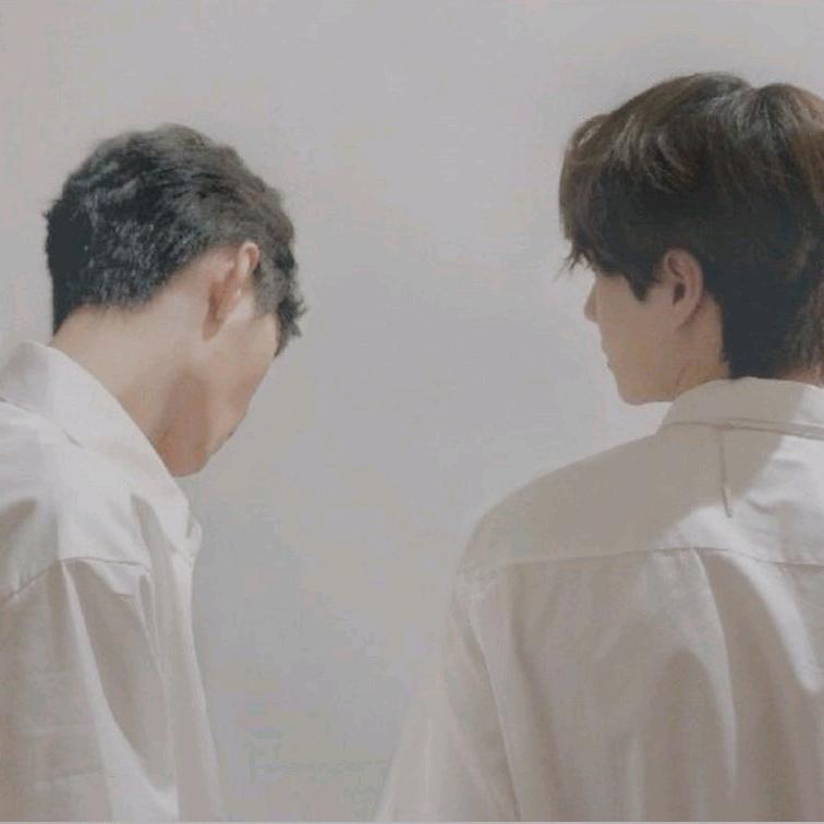 肖先生和小面包