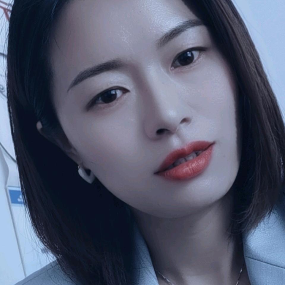 (*¯︶¯*)文文(*¯︶¯*)