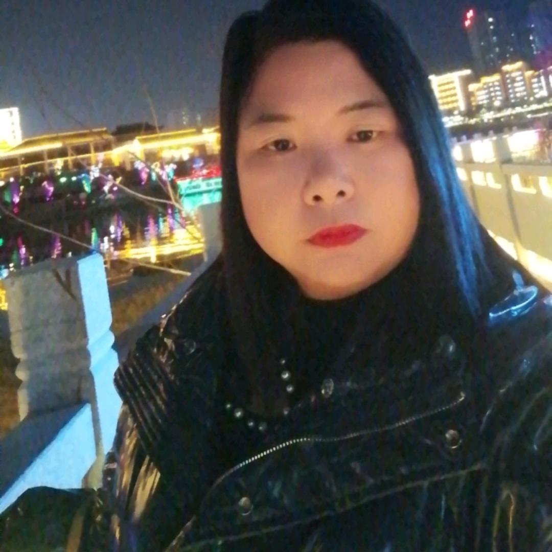 单只蝴蝶