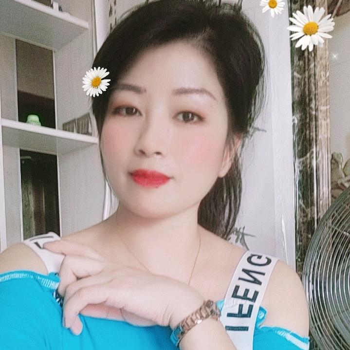 胡小连