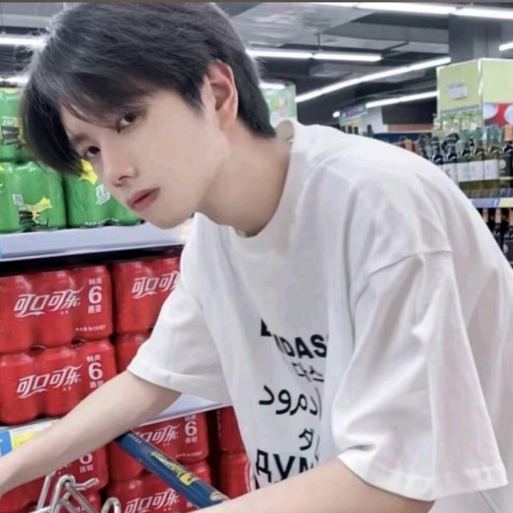 璇哥(๑ơ ₃ ơ)♥