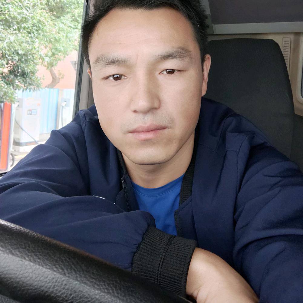 卡车司机阿龙（中国龙团队）