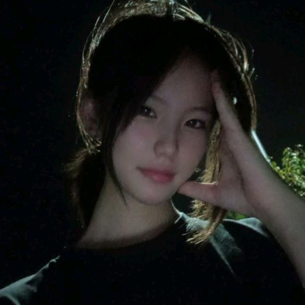 王莉烨是肘子π😡
