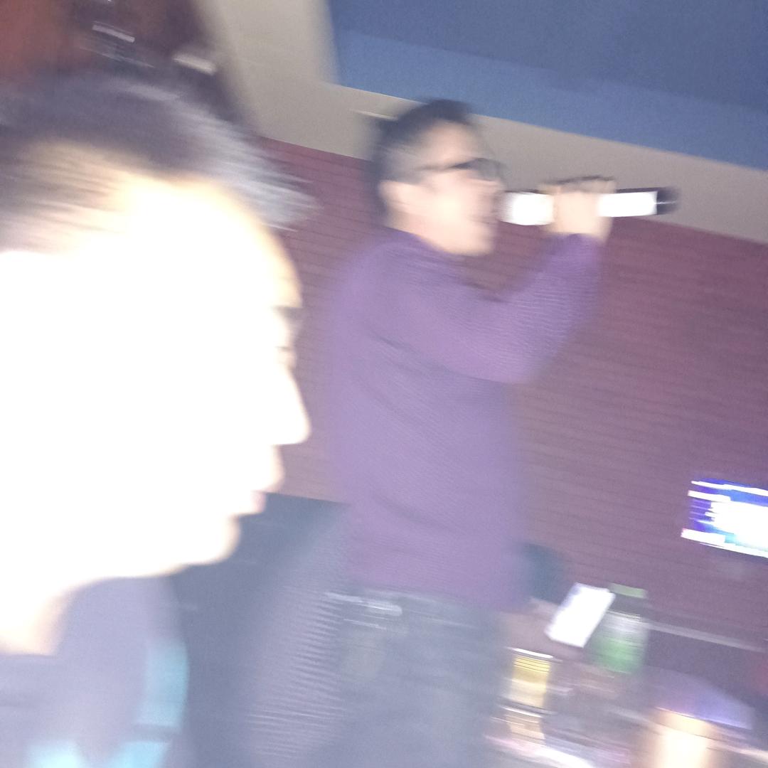 站在高处看世界。