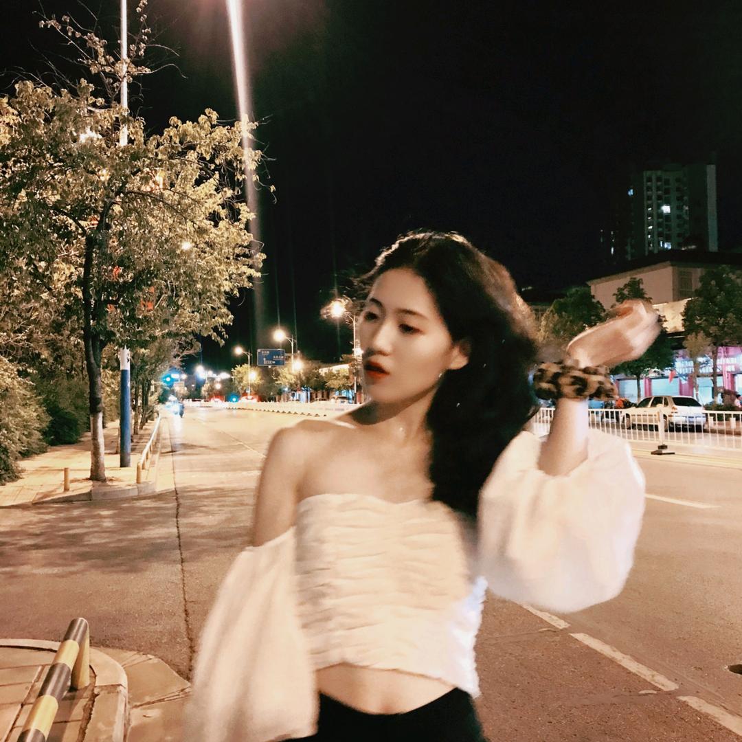 爱吃馒头的诸葛亮