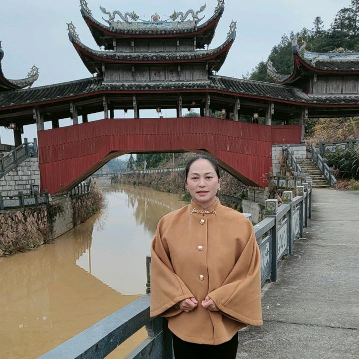 泰顺华姐