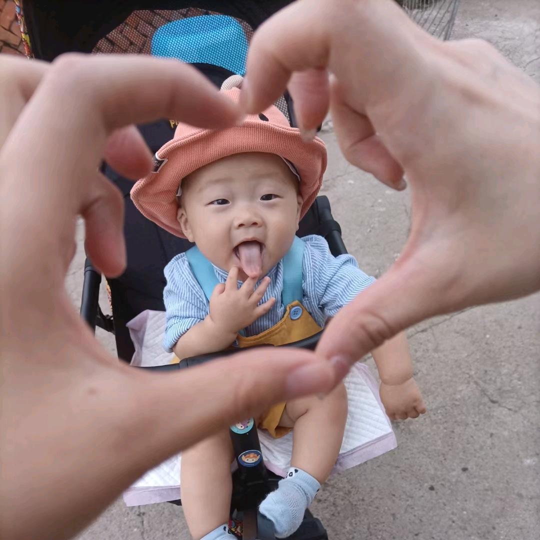 李，小豪
