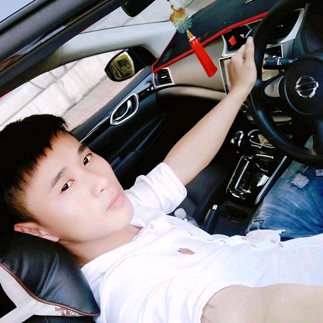 宽～窄🐎头像