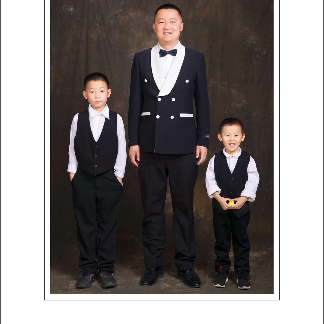 老傅小傅小小傅