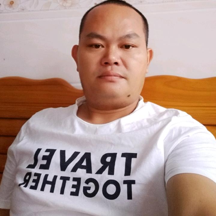 赖清秋