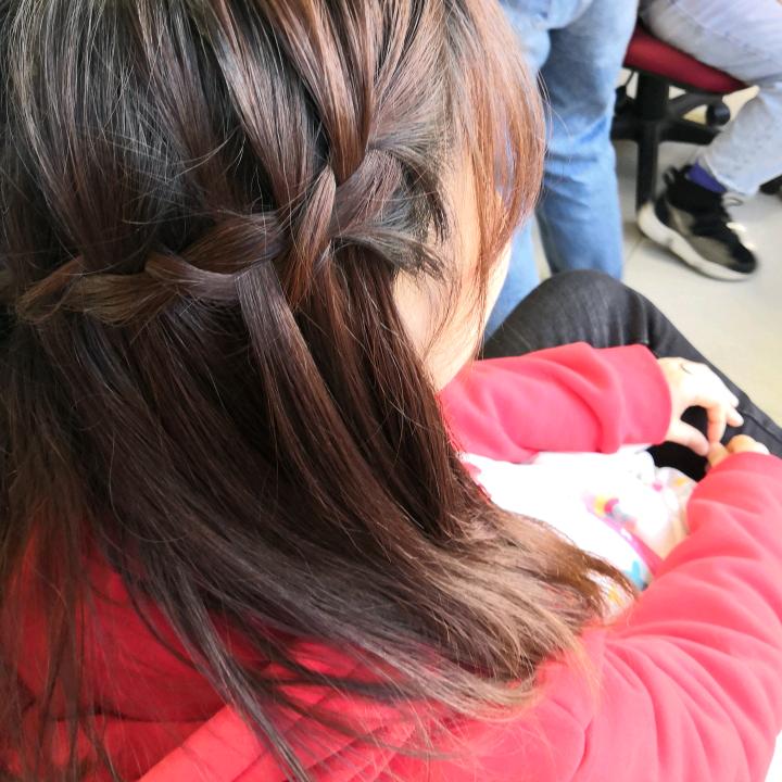 比💕