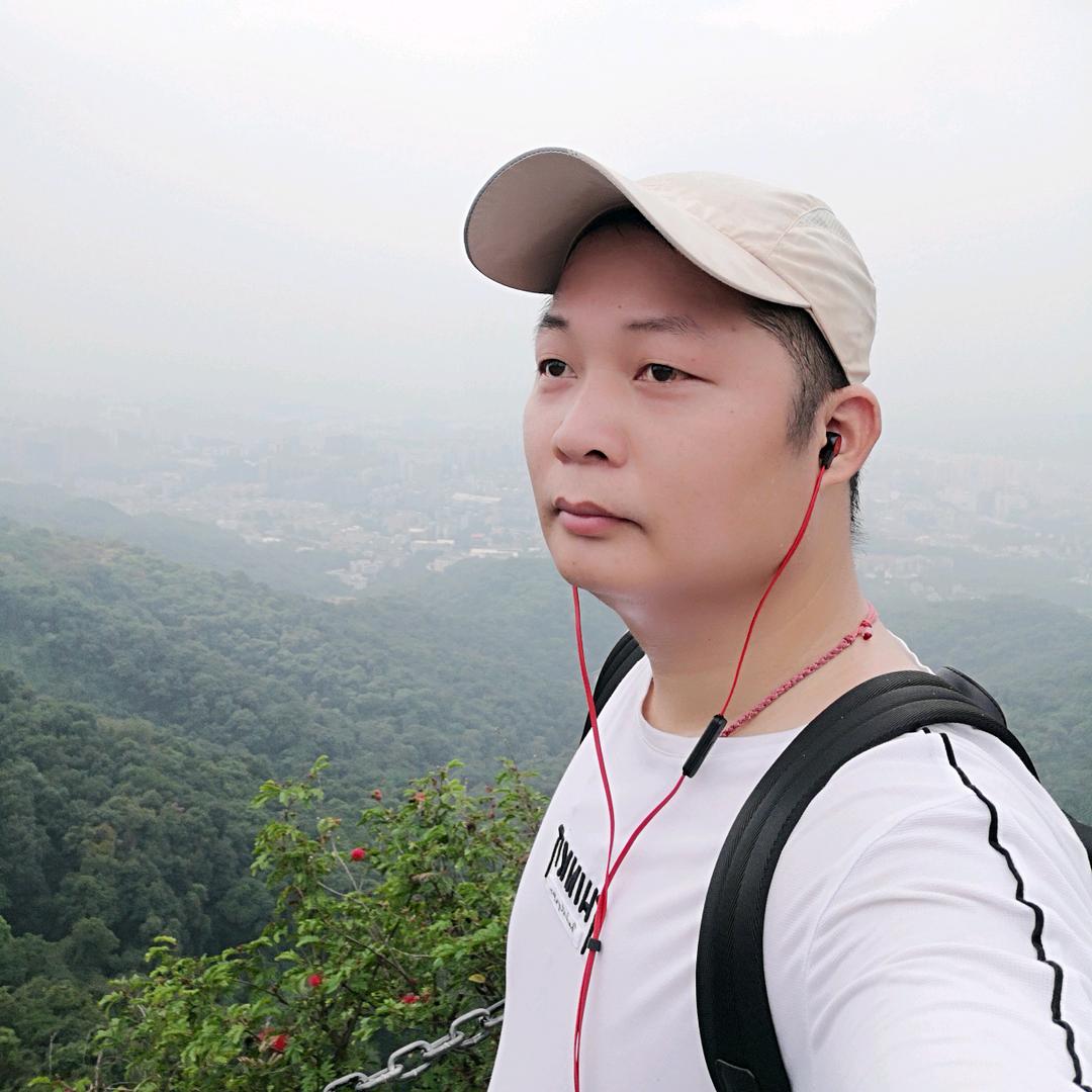 @亮哥